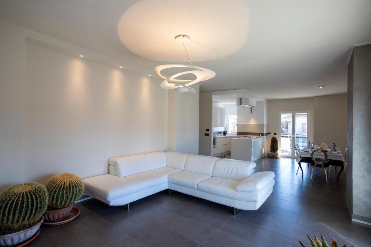 Silvia B&B Elegant House - Design Moderno, Accoglienza Esclusiva Paganica Ngoại thất bức ảnh