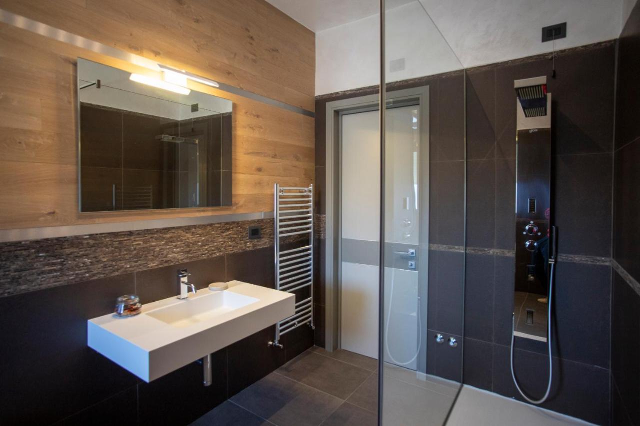Silvia B&B Elegant House - Design Moderno, Accoglienza Esclusiva Paganica Ngoại thất bức ảnh
